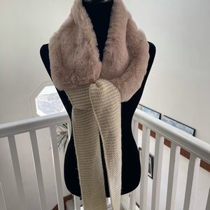 ETTtwa Faux Fur Scarf